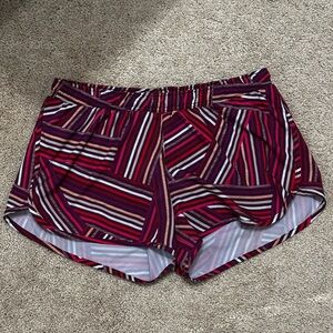 Old Navy Active Multicolor Striped Athletic Shorts